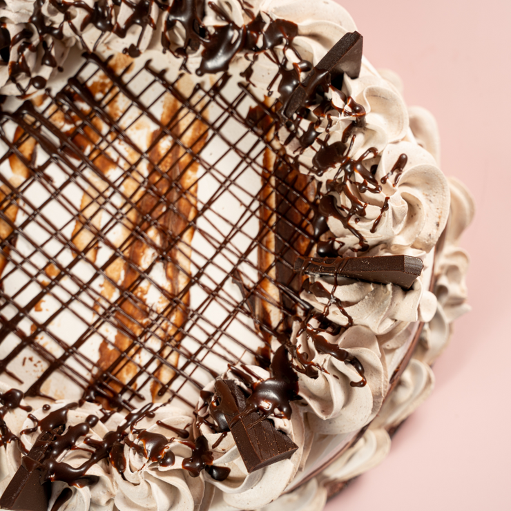 Chocolate & Vanilla Cake